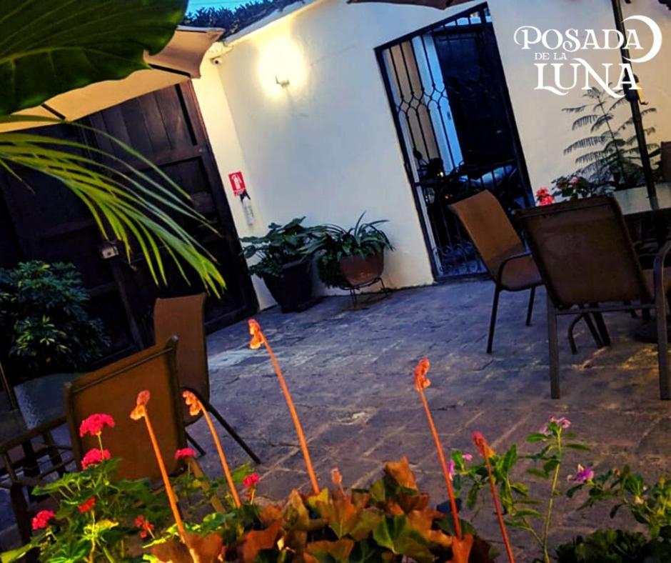 Hotel Posada De La Luna Антигуа-Гватемала Экстерьер фото