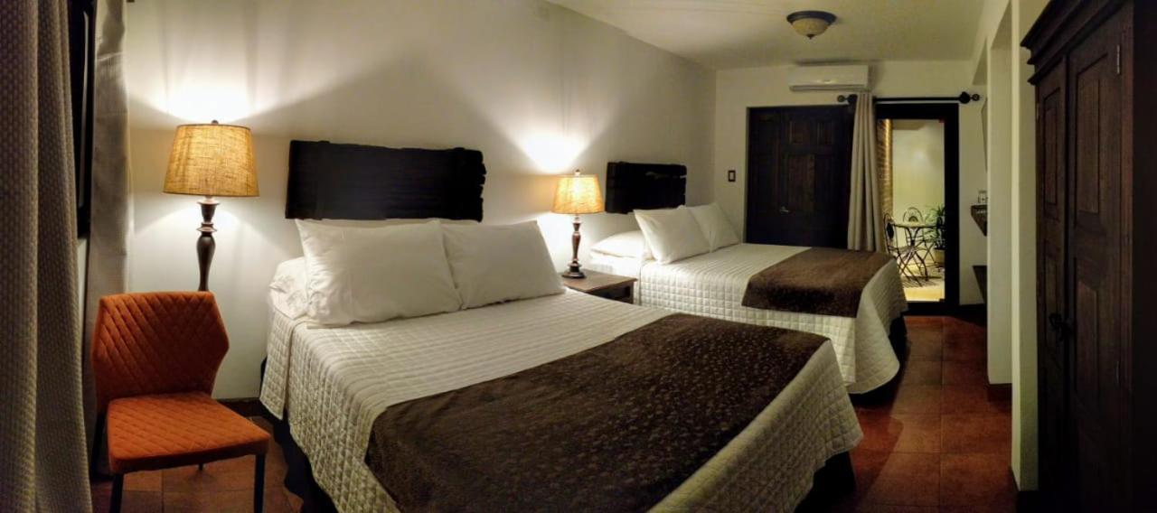 Hotel Posada De La Luna Антигуа-Гватемала Экстерьер фото
