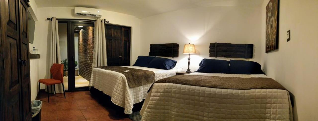 Hotel Posada De La Luna Антигуа-Гватемала Экстерьер фото